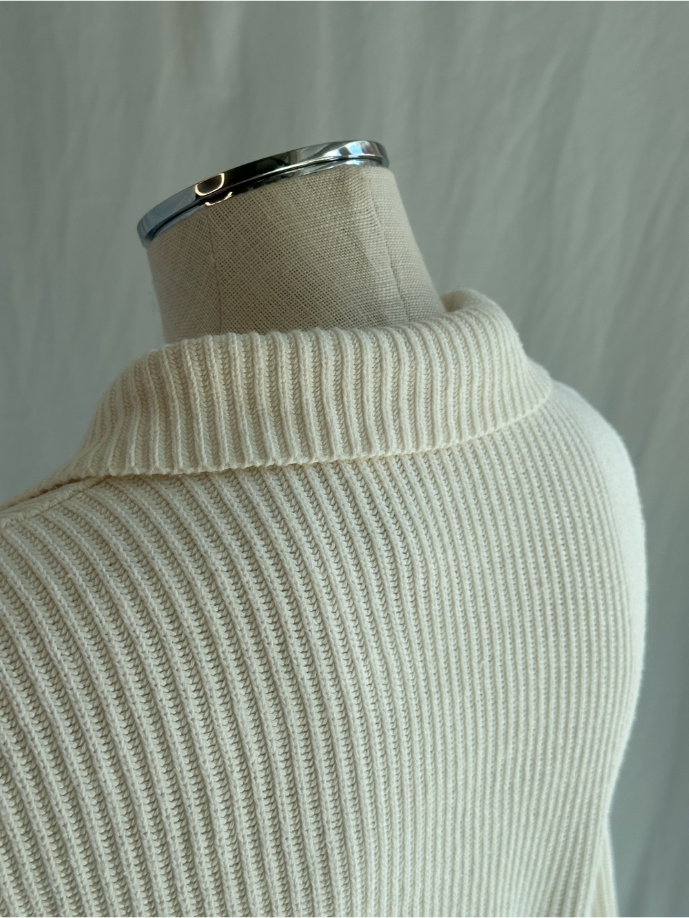 SOLD Liz Claiborne 90s Cream Button Knit Sweater Cardigan w/ Belt Tie - Picture 9 of 13